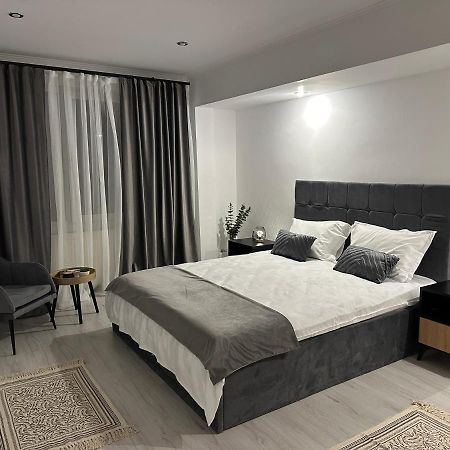Saguna Residence2 ซิวิโชอารา ภายนอก รูปภาพ